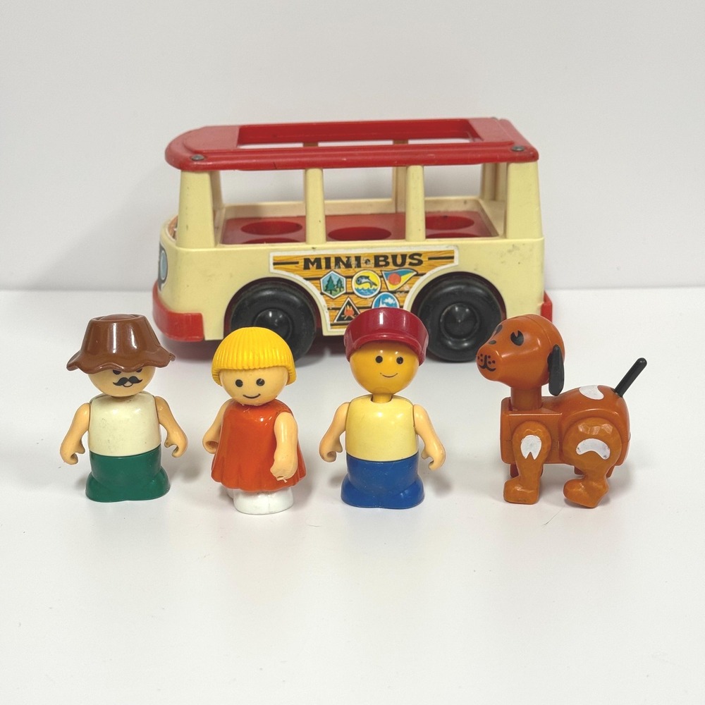 Fisher Price Mini Bus with little people and dog
